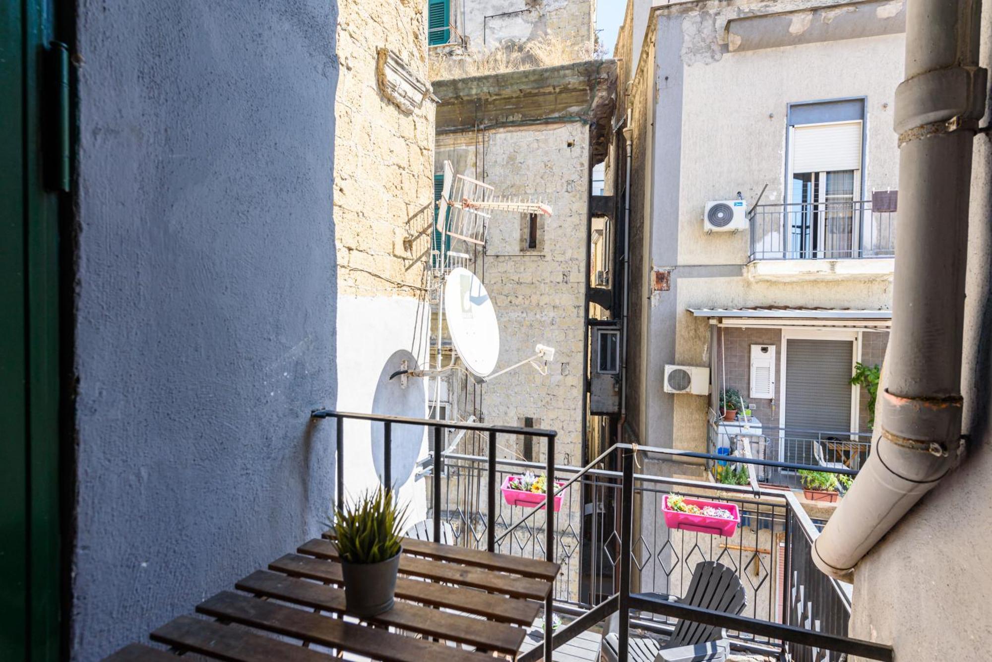 La Terrazzina Sul Porto Apartment Наполи Екстериор снимка